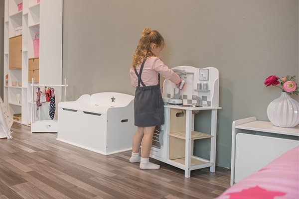 Aike ist 3 Jahre und hat eine Länge von 103 cm.