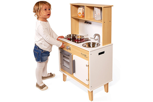 Backofen mit Knöpfen mit Sound.