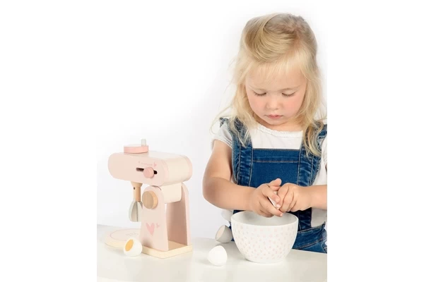 Enthält Schüssel, Milchtüte und Ei