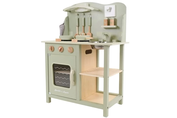 Spielküche aus Holz von Bandits and Angels