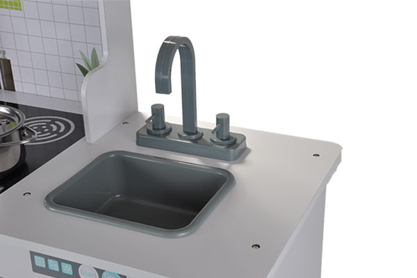 Knöpfe und eine abnehmbare Spüle.