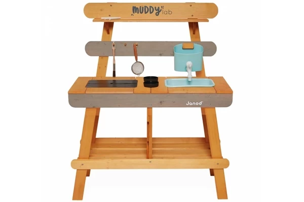 Höhe der Arbeitsplatte: 56 cm