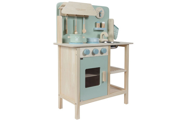 Inklusive diversem Zubehör.