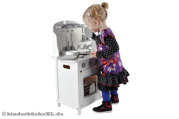 Arbeitsplatte auf einer Höhe von 46 cm.