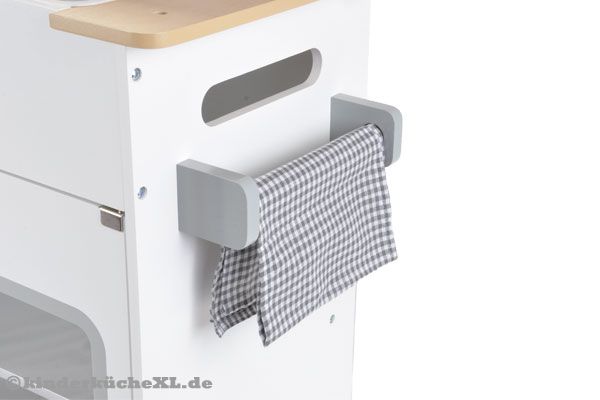 Praktisch: Handtuchhalter an der Seite.