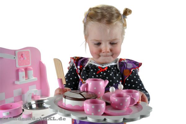 Kaffee und Kuchen werden serviert!