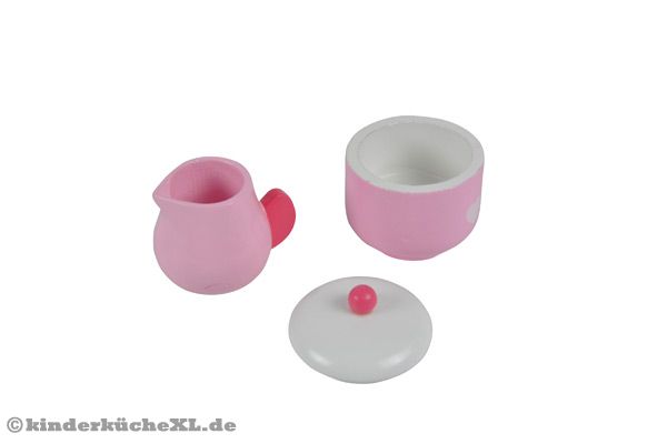 Zwei Tassen mit Untertassen.