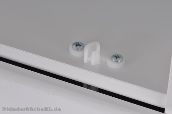 Schnapper in den die Tür einrastet.