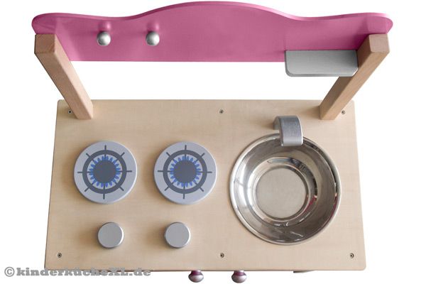 Inkl. Gasherd mit 2 Kochstellen, herausnehmbare Spüle.