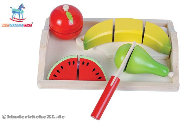 Schneideset Obst, mit 4 verschiedenen Obststücken.