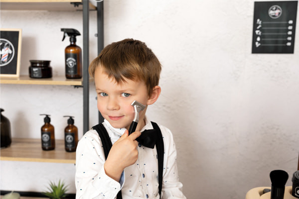 Zubehör einschließlich Rasiermesser